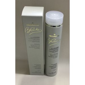 BLONDIE All Blondes Bonding...